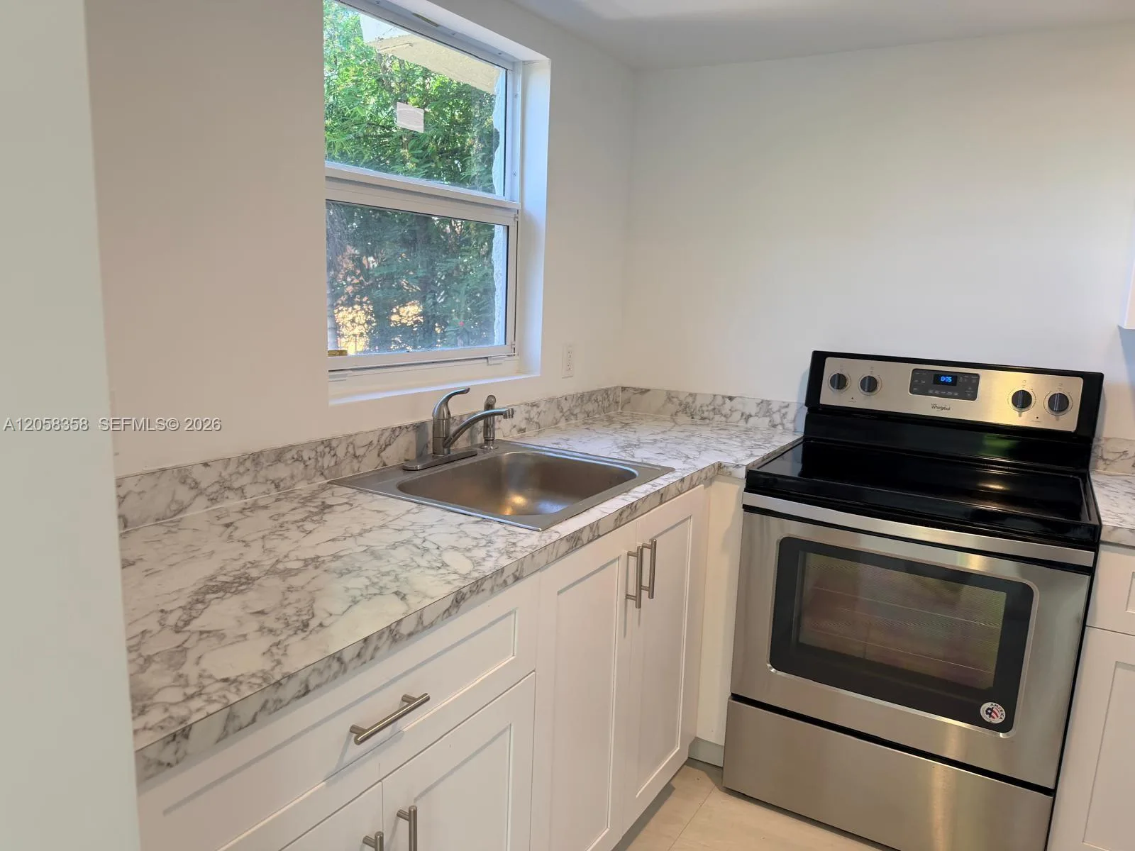 921 SW 7th St # 3, Miami, FL 33130 photo 3