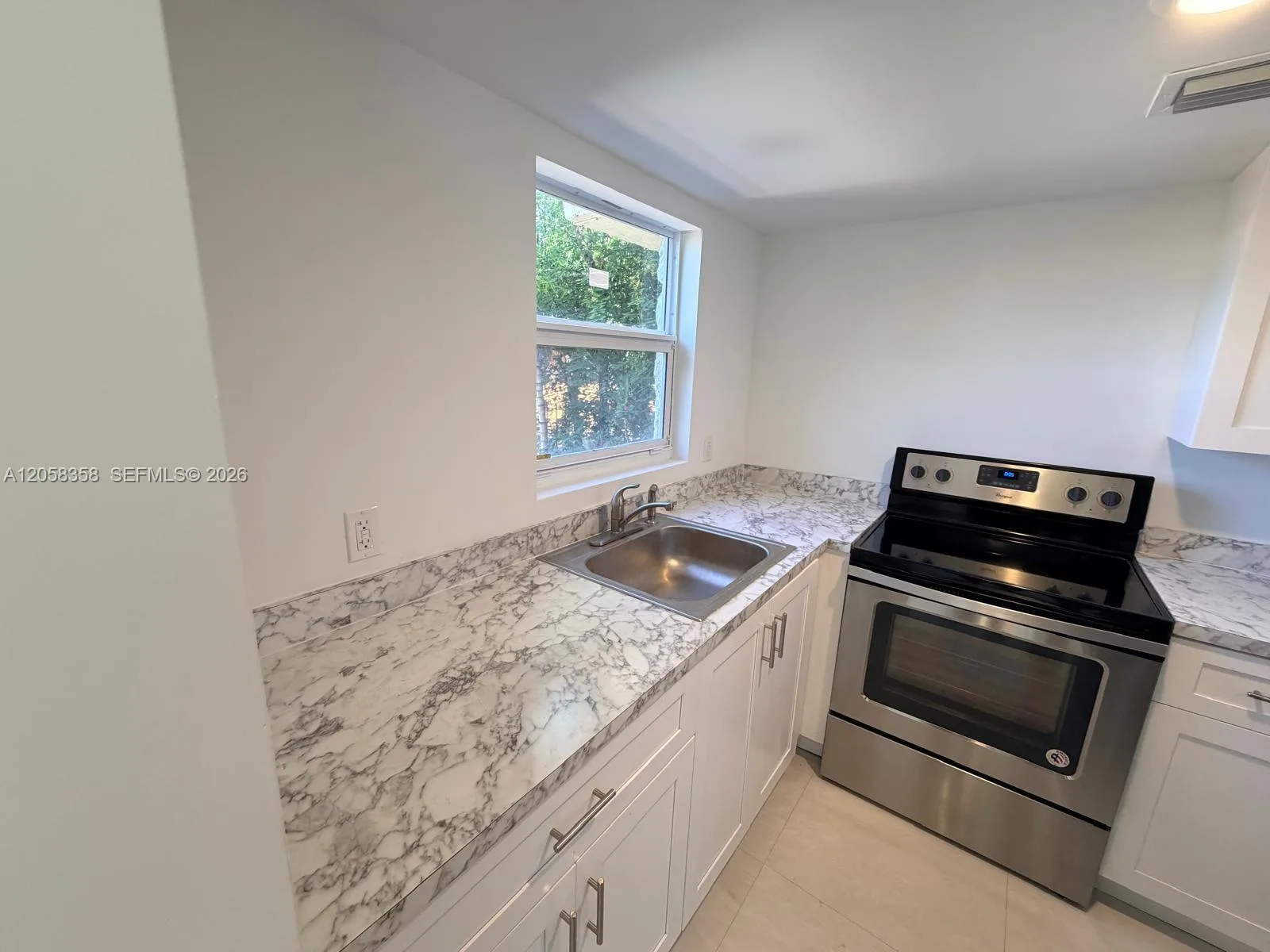 921 SW 7th St # 3, Miami, FL 33130 photo 5