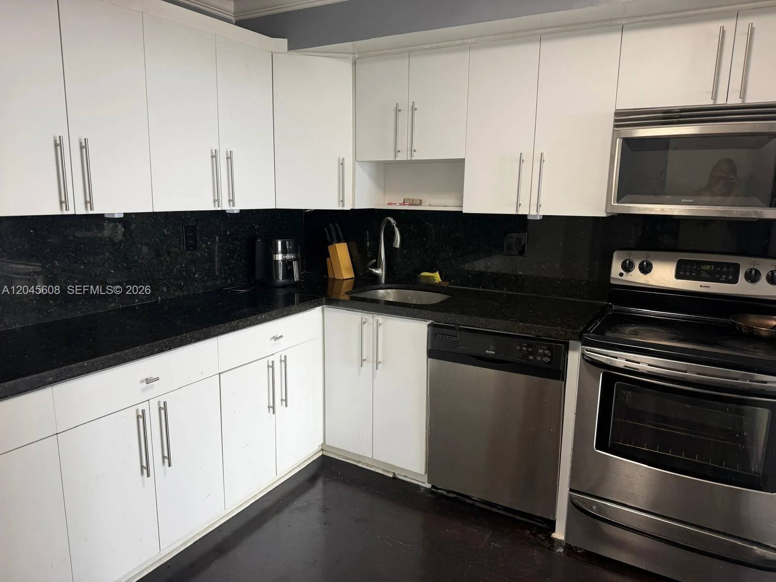 600 NE 36 St # PH22, Miami, FL 33137 photo 11