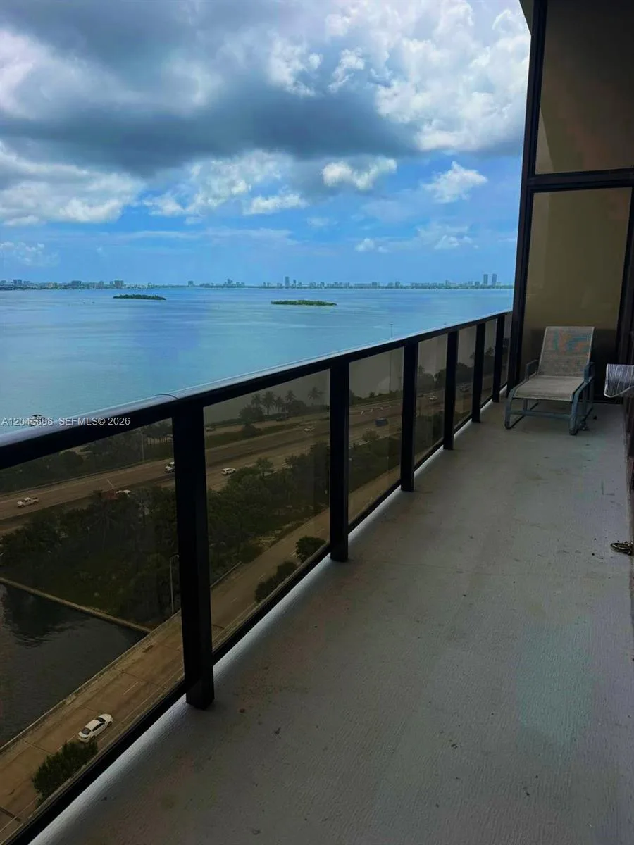 600 NE 36 St # PH22, Miami, FL 33137 photo 5