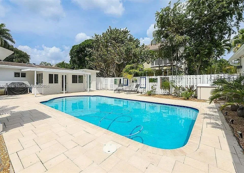 638 SW 5th Ave # A, Fort Lauderdale, FL 33315 photo 10