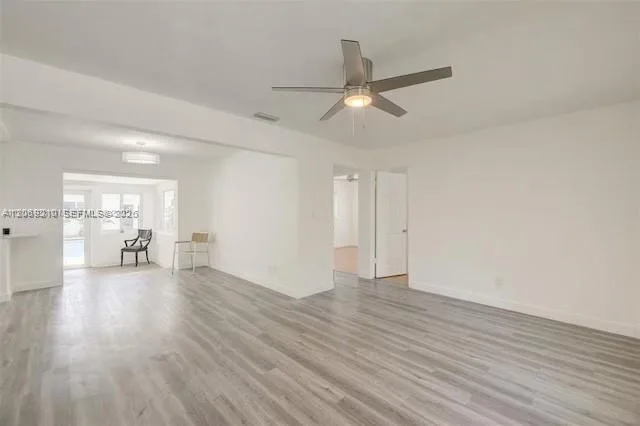 638 SW 5th Ave # A, Fort Lauderdale, FL 33315 photo 5