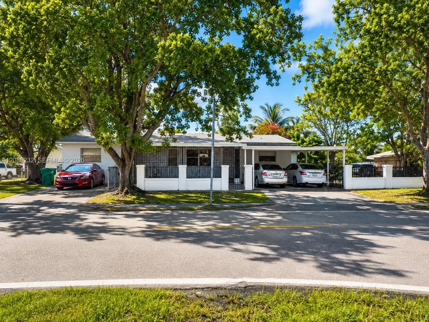 3445 NW 191st St, Miami Gardens, FL 33056