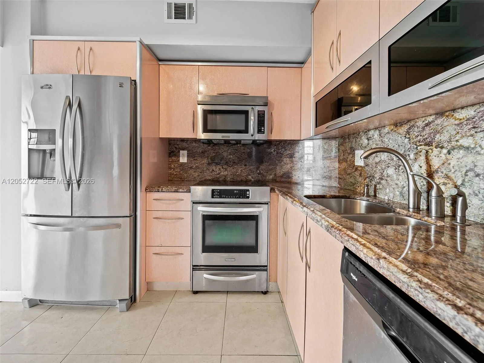 500 Bayview Dr # 1421, Sunny Isles Beach, FL 33160 photo 13