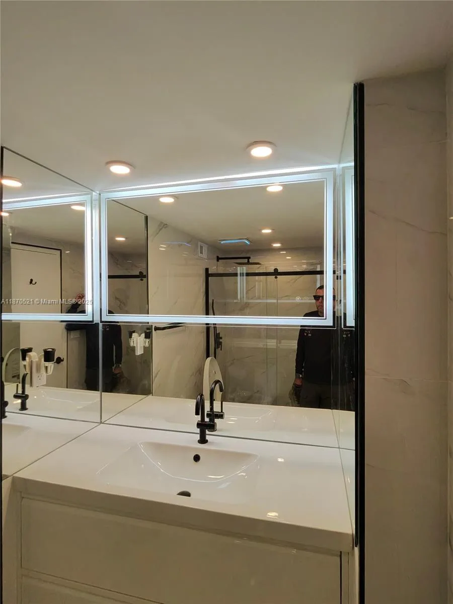 2899 Collins Ave # 1634, Miami Beach, FL 33140 photo 10