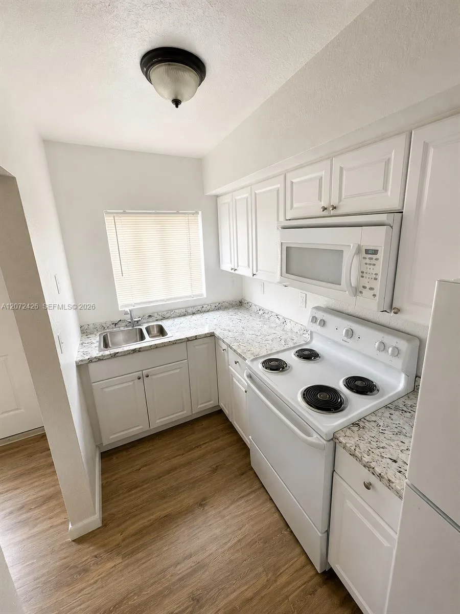 8308 NW 2nd Ave # 8308, Miami, FL 33150 photo 8