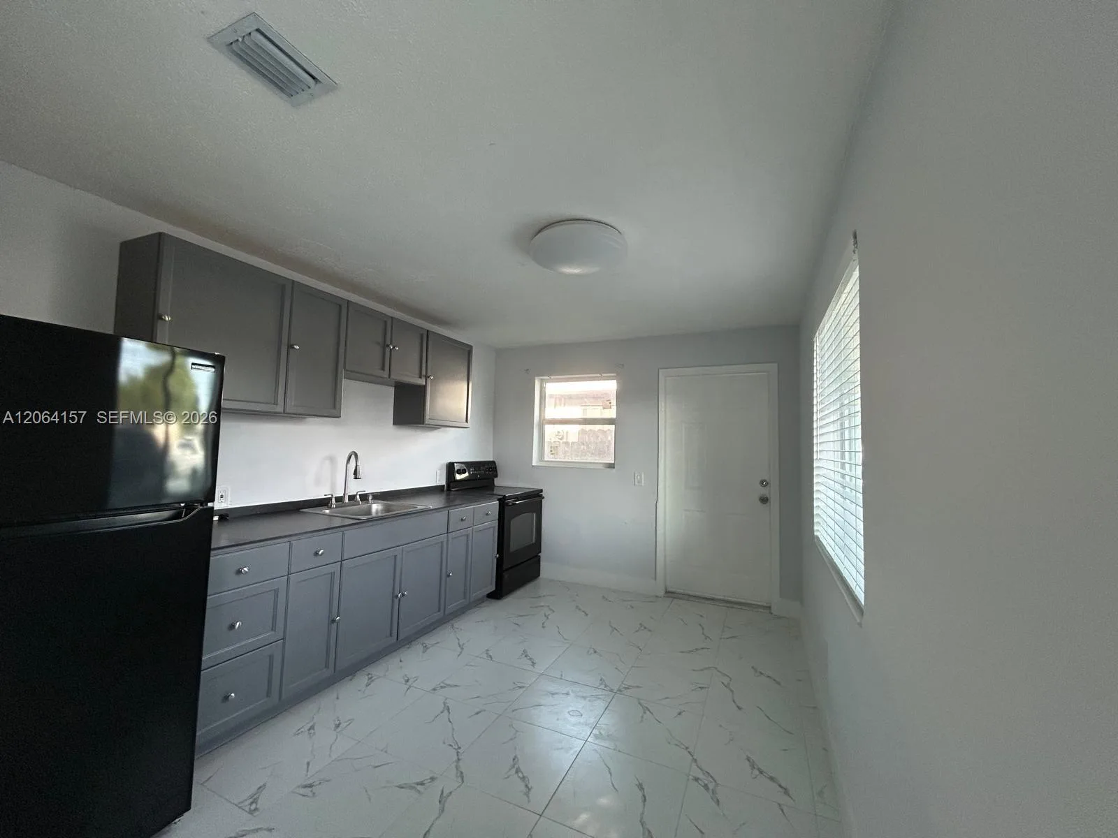 3177 NW 29th St # A, Miami, FL 33142 photo 3