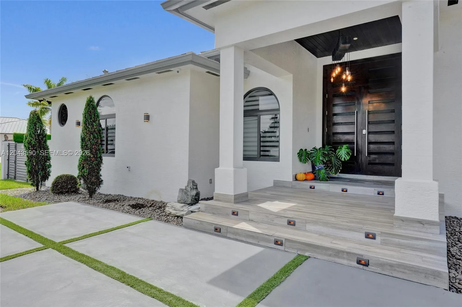 2600 SW 128th Ct, Miami, FL 33175 photo 3