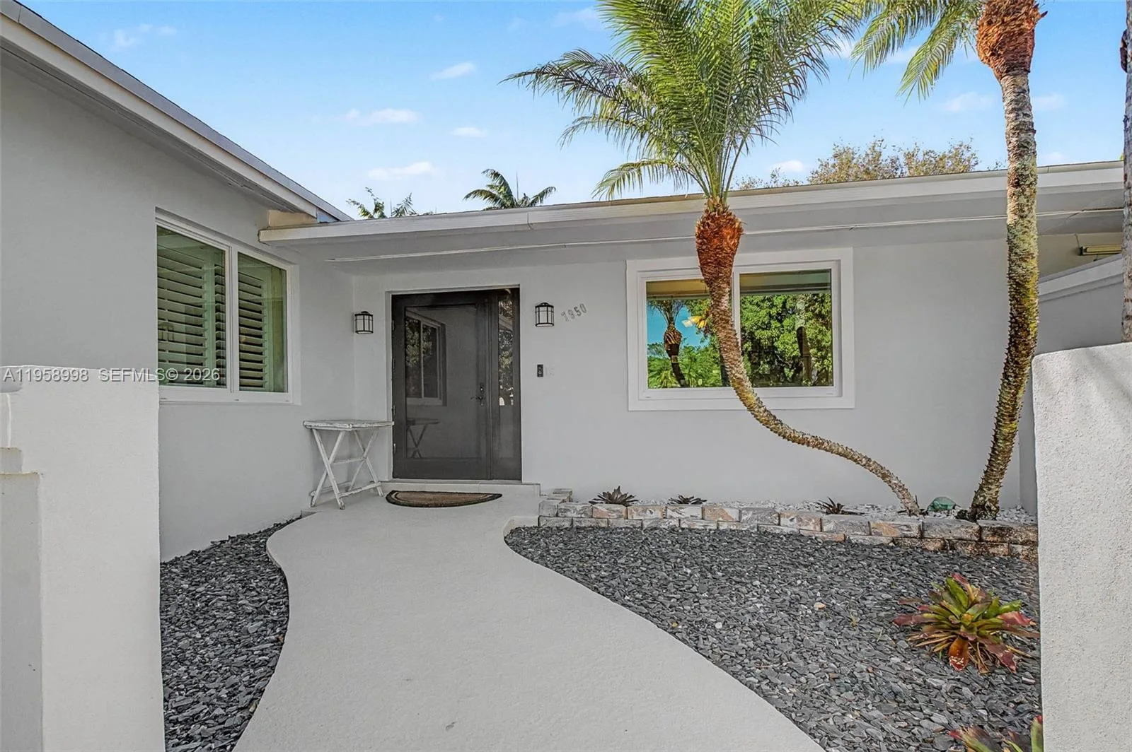 7950 SW 161st St, Palmetto Bay, FL 33157 photo 3