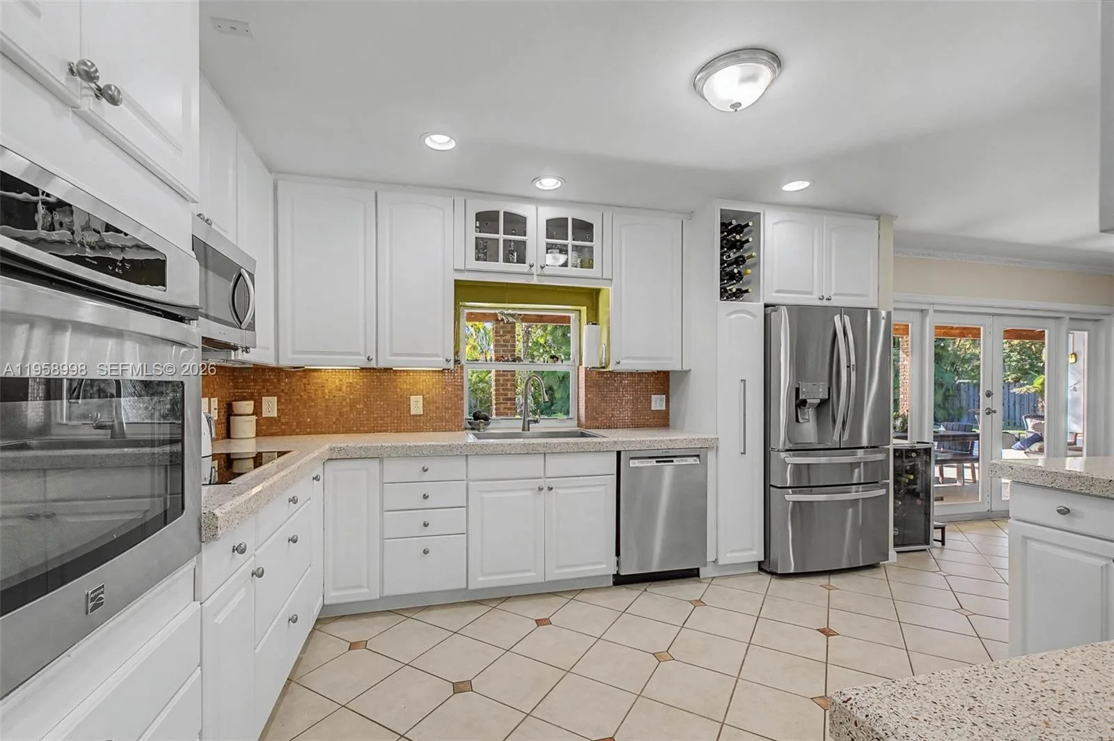 7950 SW 161st St, Palmetto Bay, FL 33157 photo 4