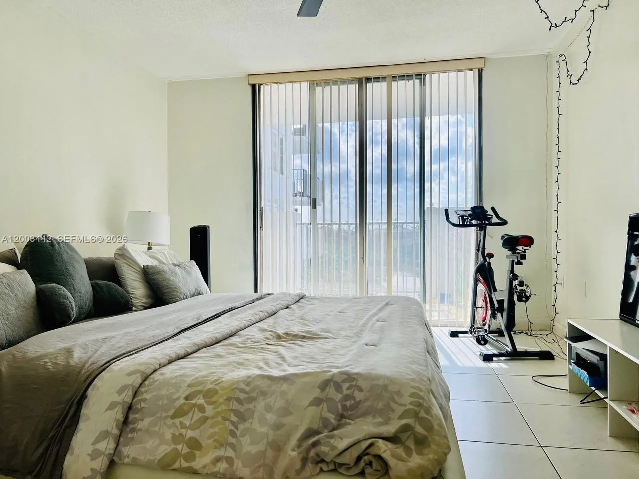 2750 NE 183rd St # 407, Aventura, FL 33160 photo 5