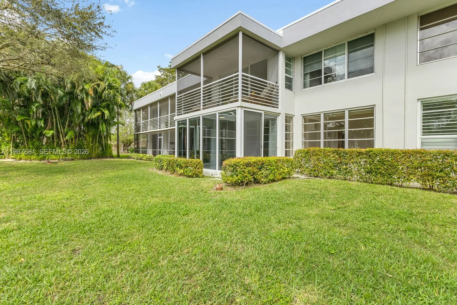 4280 Oaks Ter # 102, Pompano Beach, FL 33069 photo 2