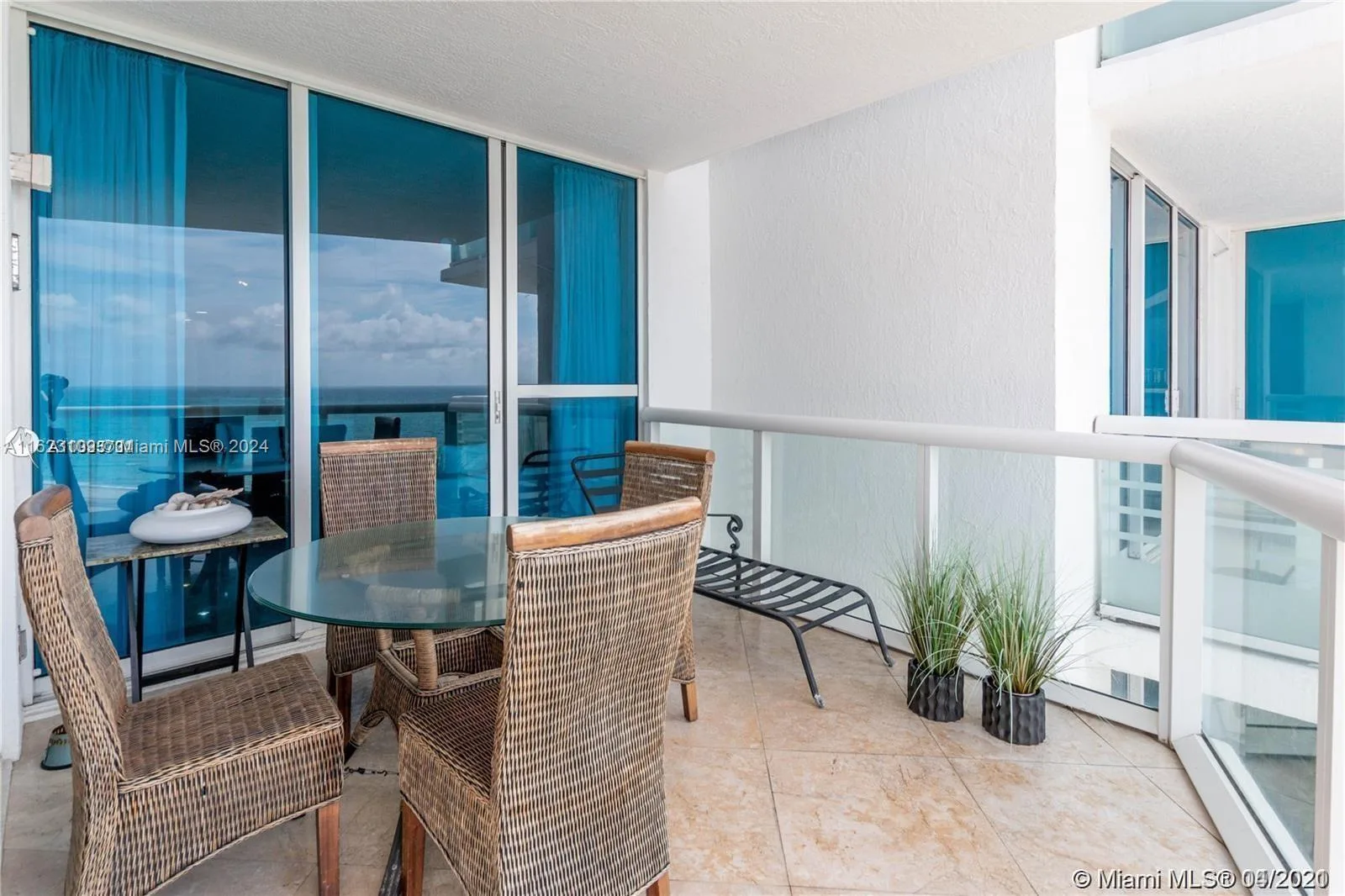3801 Collins Ave # 1102, Miami Beach, FL 33140