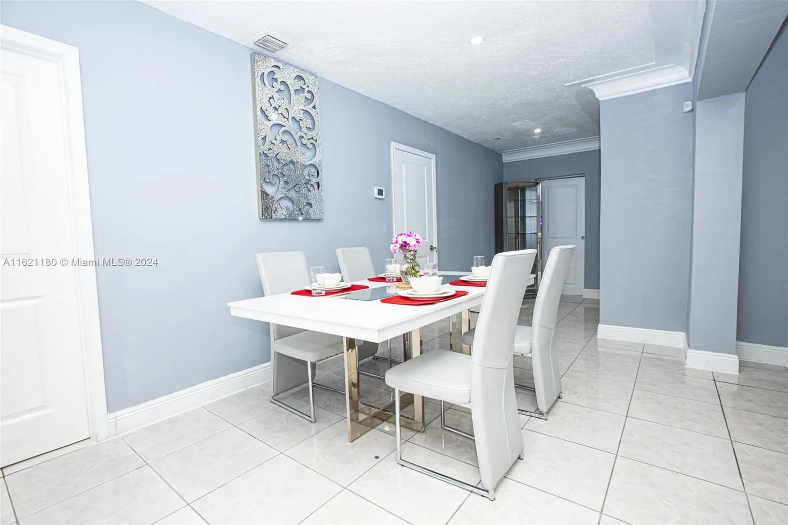 418 NW 47th St, Miami, FL 33127 photo 9