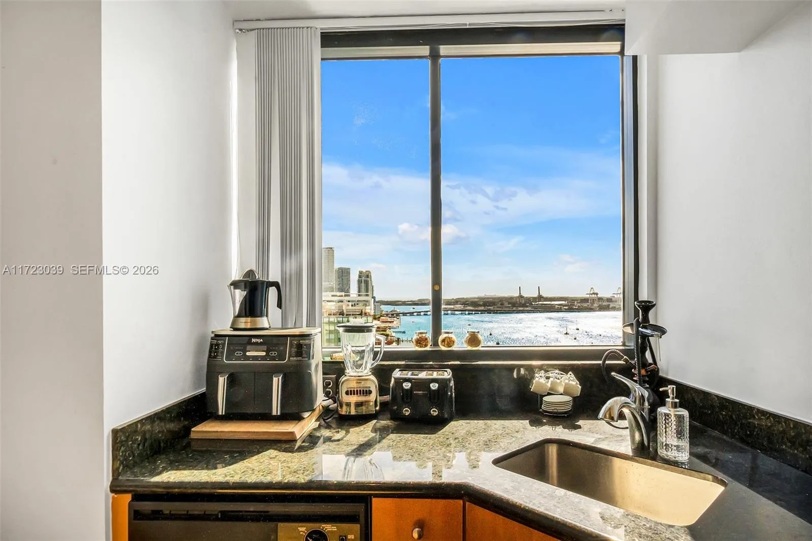 1330 West Ave # 1904, Miami Beach, FL 33139 photo 7