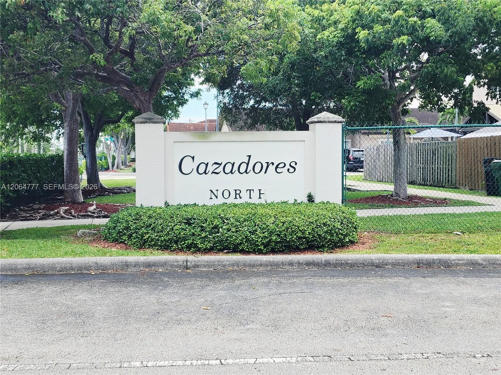 13701 SW 169th Ter, Miami, FL 33177 photo 4