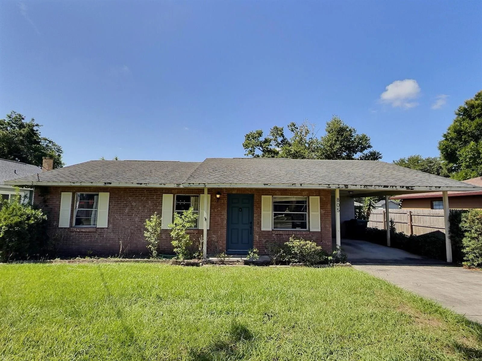 805 E Bella Vista Street, Lakeland, FL 33805 photo 2