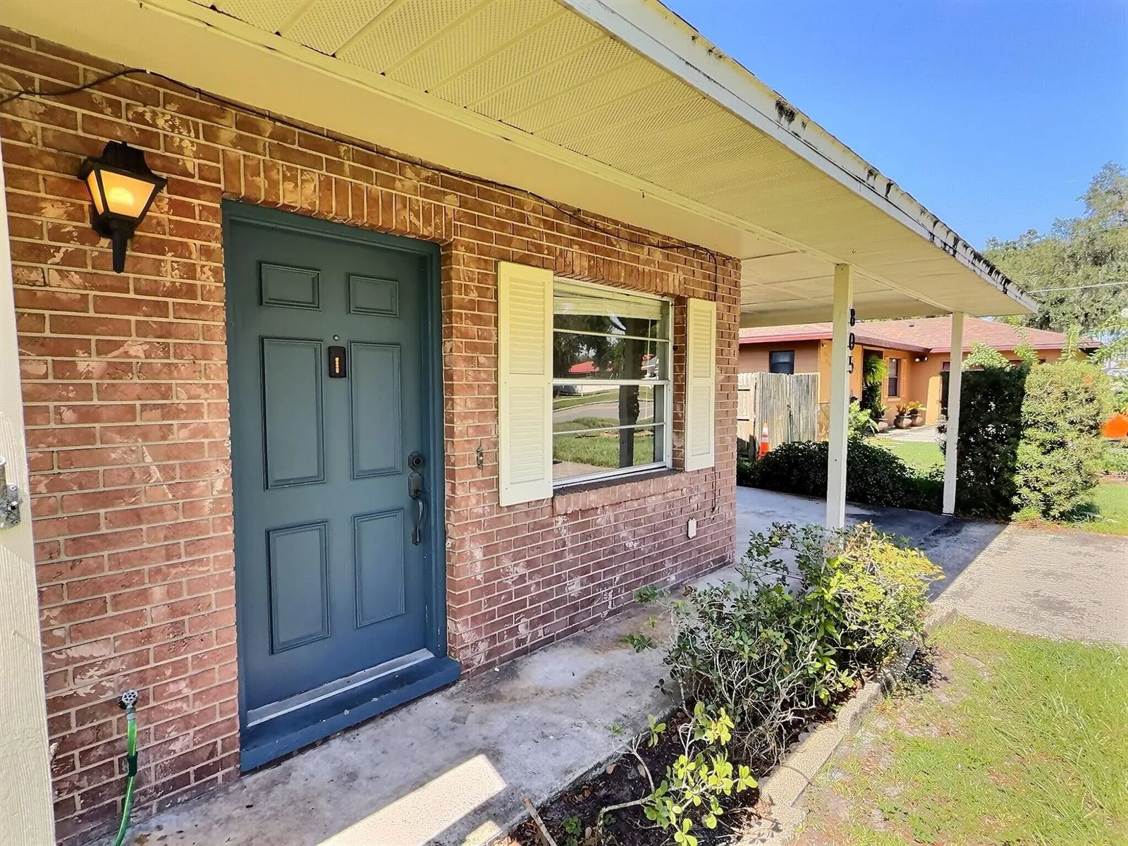 805 E Bella Vista Street, Lakeland, FL 33805 photo 3