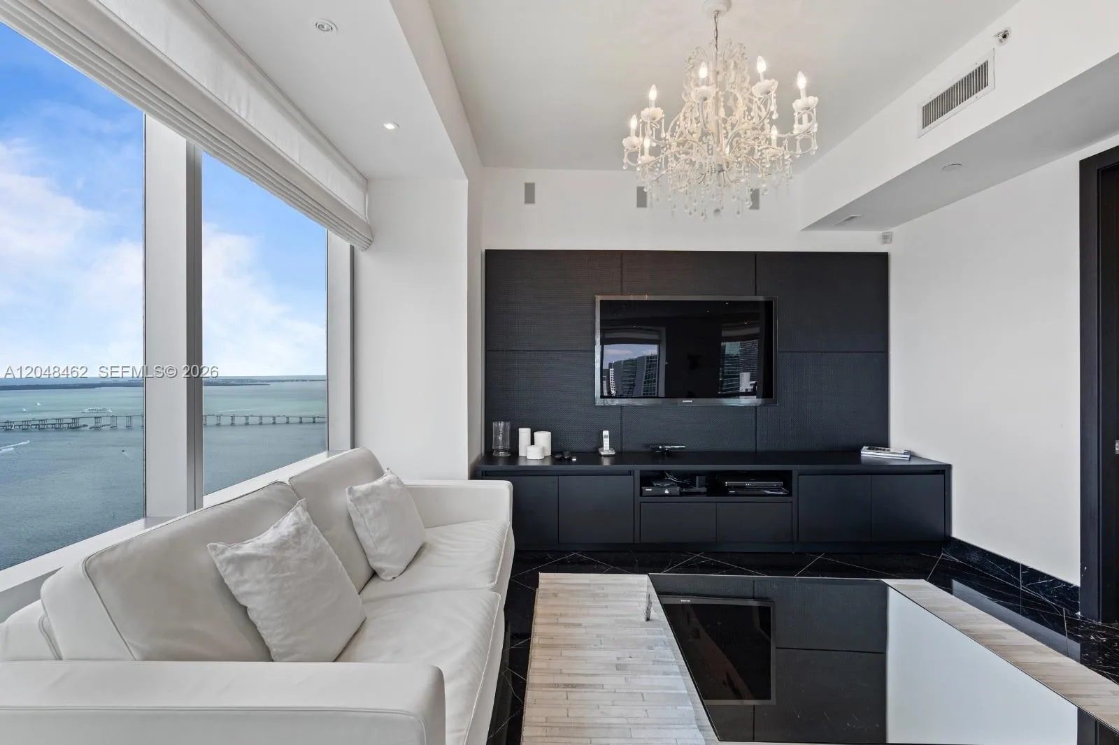 1425 Brickell Ave # 42E, Miami, FL 33131 photo 4