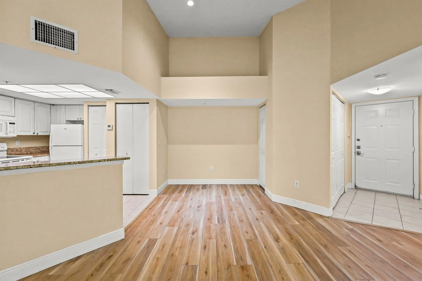 1100 S Crestwood Ct Court S # 1109, Royal Palm Beach, FL 33411 photo 3
