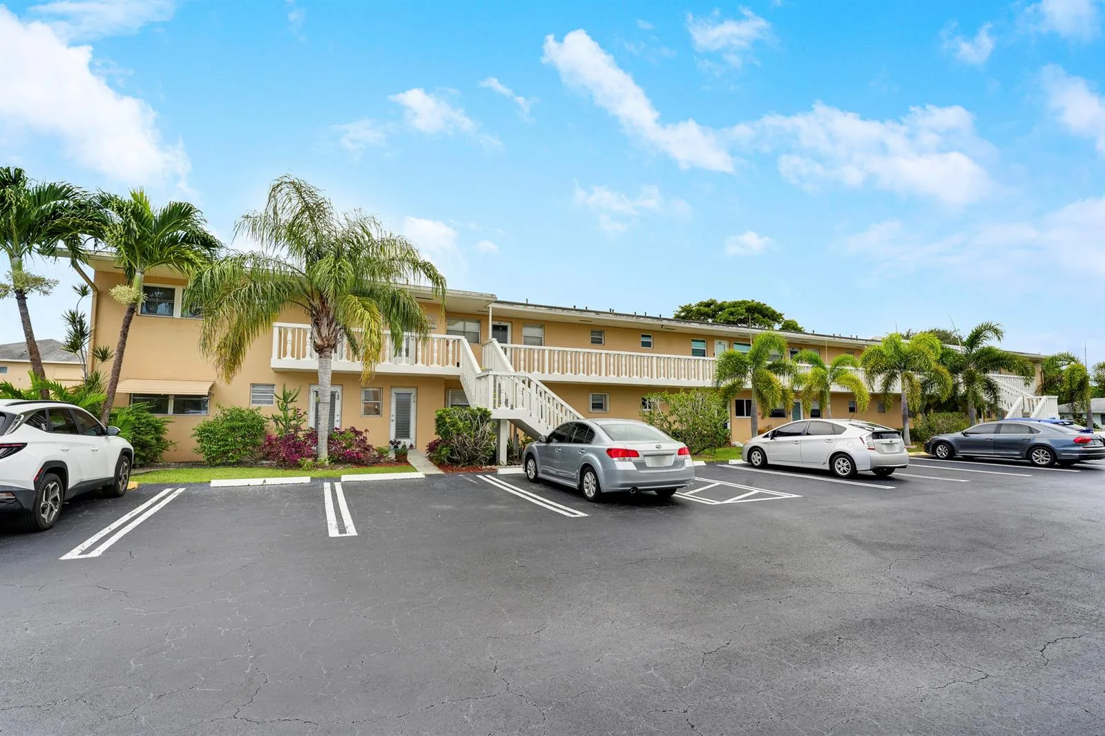 2132 NE 1st Way # 201, Boynton Beach, FL 33435