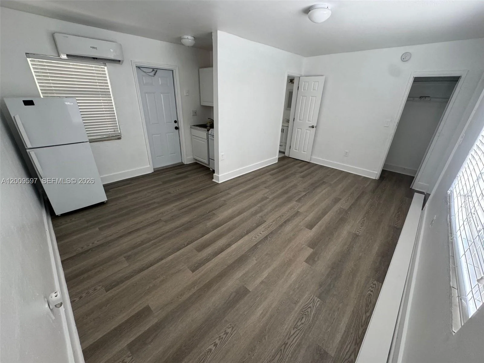 240 NW 64 str # 4, Miami, FL 33150 photo 10