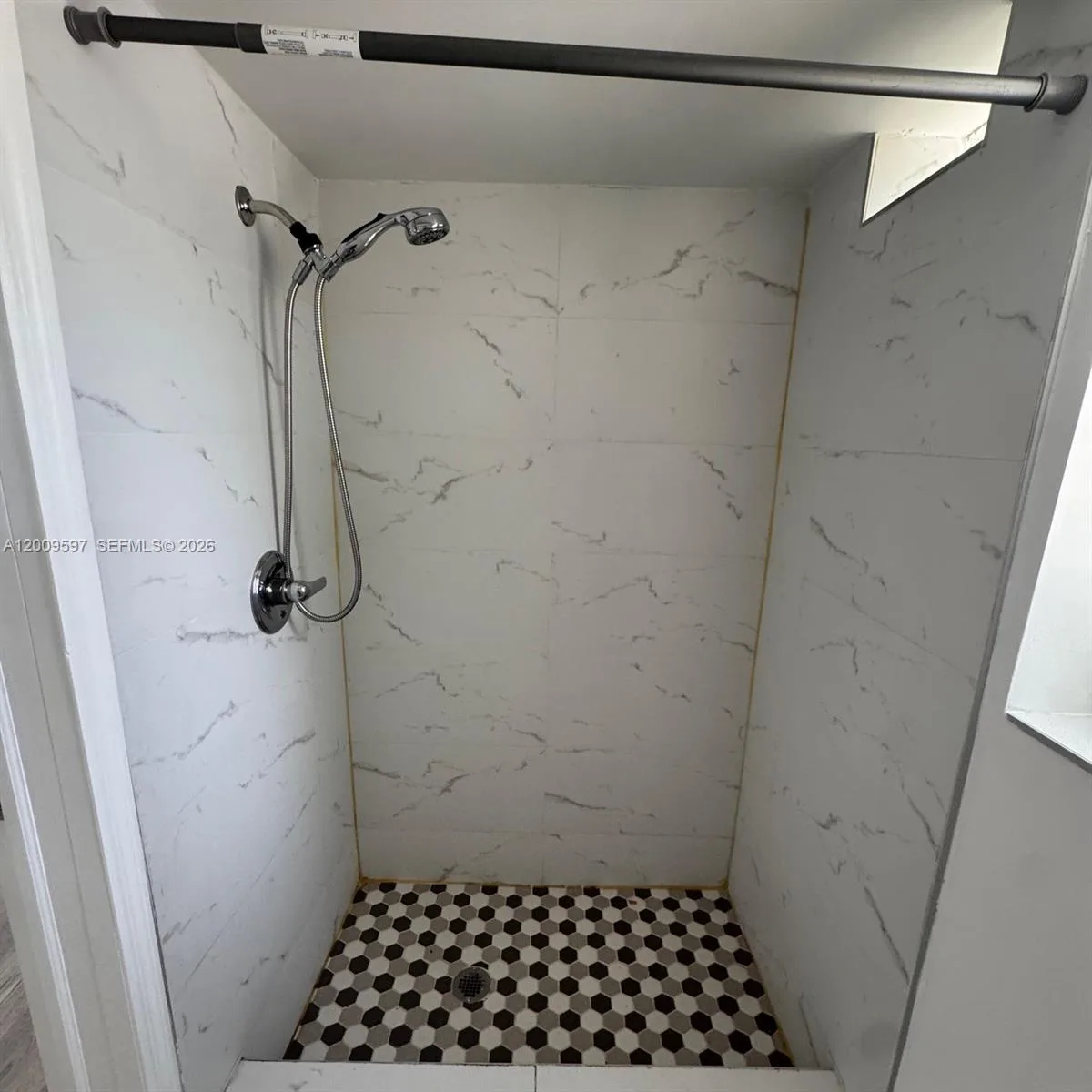 240 NW 64 str # 4, Miami, FL 33150 photo 6