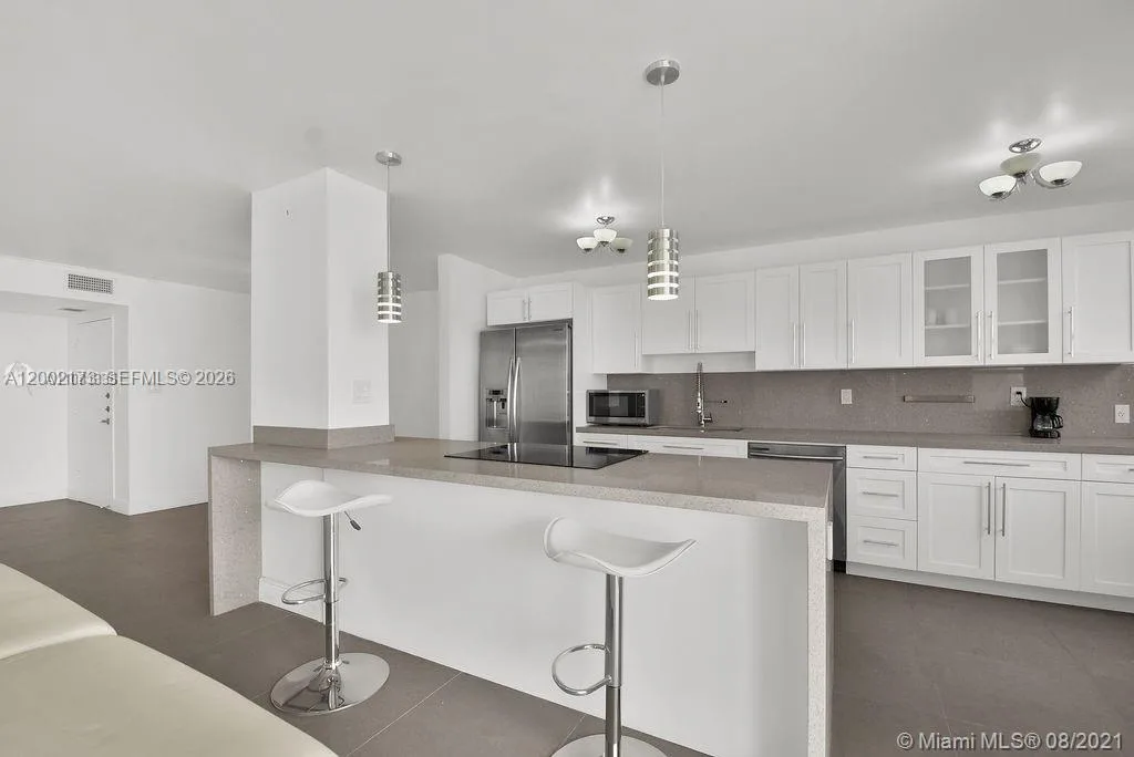 18041 Biscayne Blvd # 801, Aventura, FL 33160 photo 9