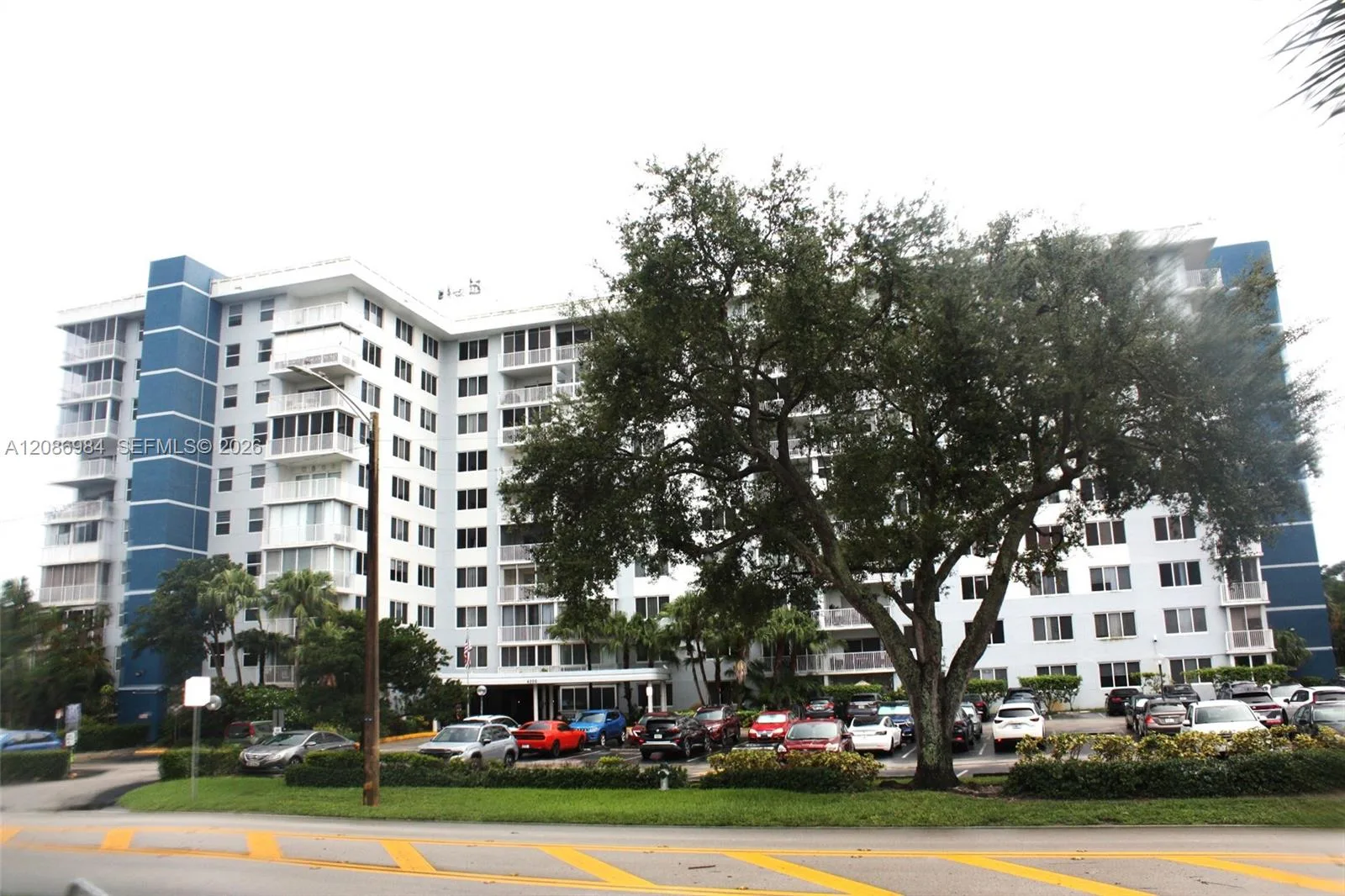 4200 Hillcrest Dr # 618, Hollywood, FL 33021