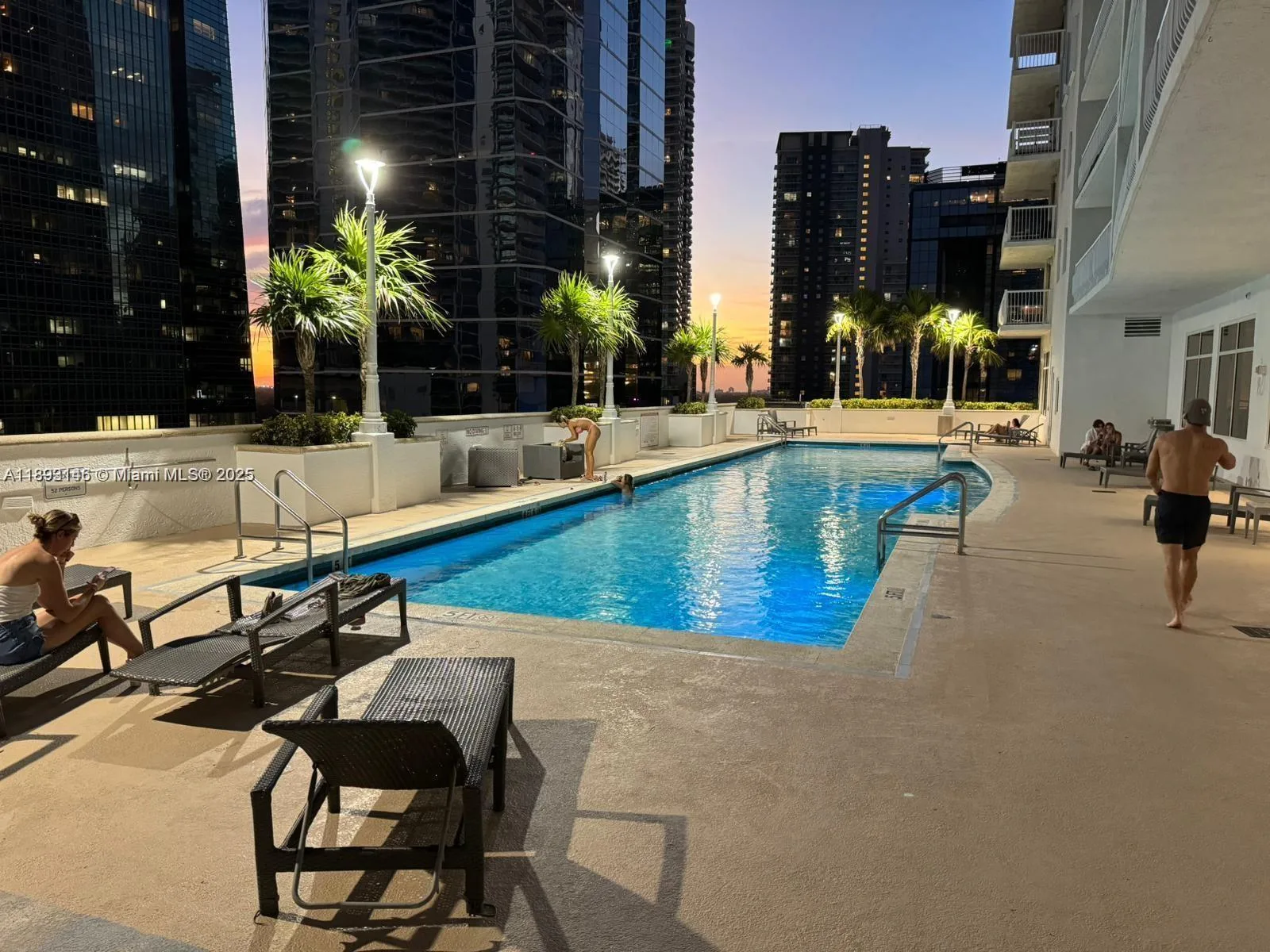 1200 Brickell Bay Dr # 2918, Miami, FL 33131 photo 8