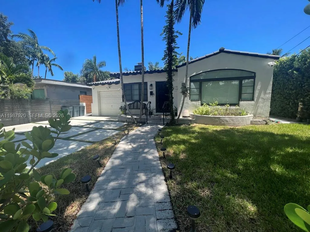 5173 Alton Rd, Miami Beach, FL 33140