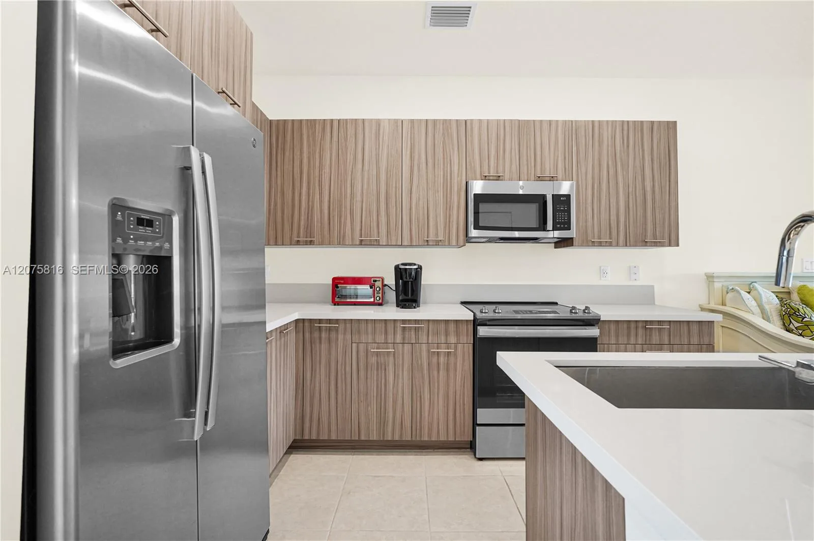 8301 NW 41st St # B-303, Doral, FL 33166 photo 6