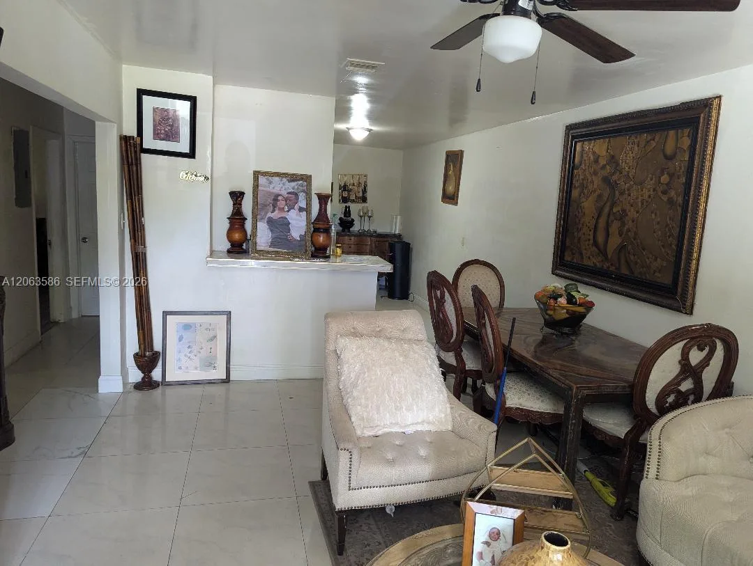 3206 SW 47th Ave, West Park, FL 33023 photo 3