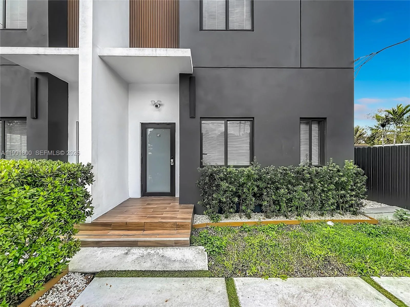 1220 & 1222 NW 30th St, Miami, FL 33142 photo 2