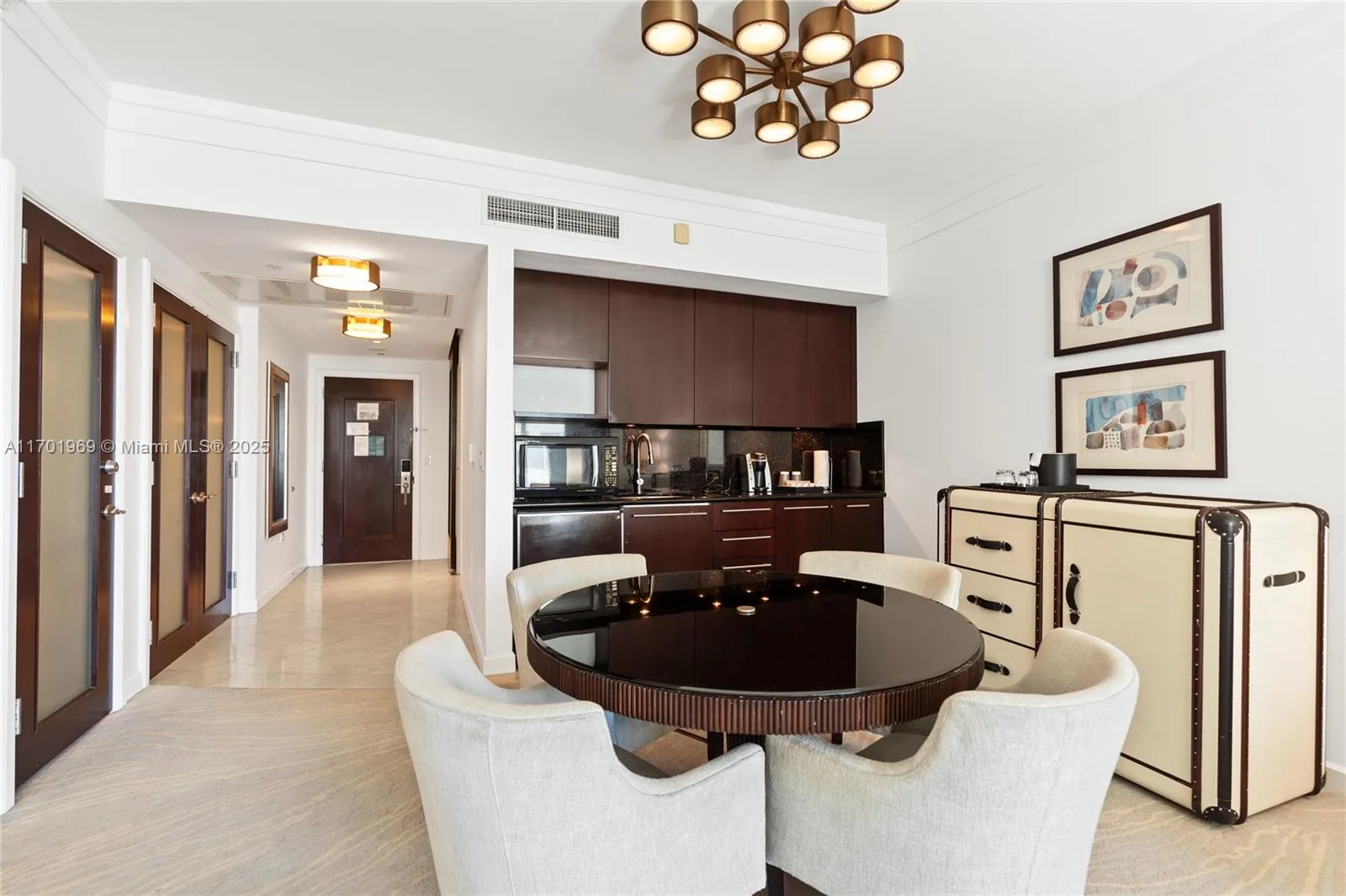 4391 Collins Ave # 719, Miami Beach, FL 33140 photo 7