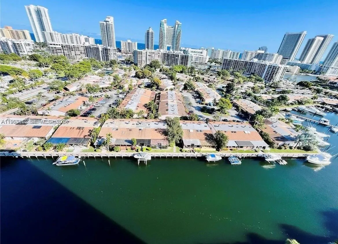 2500 Parkview Dr # 1803, Hallandale Beach, FL 33009