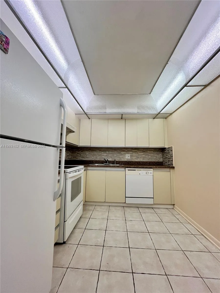 2500 Parkview Dr # 1803, Hallandale Beach, FL 33009 photo 8