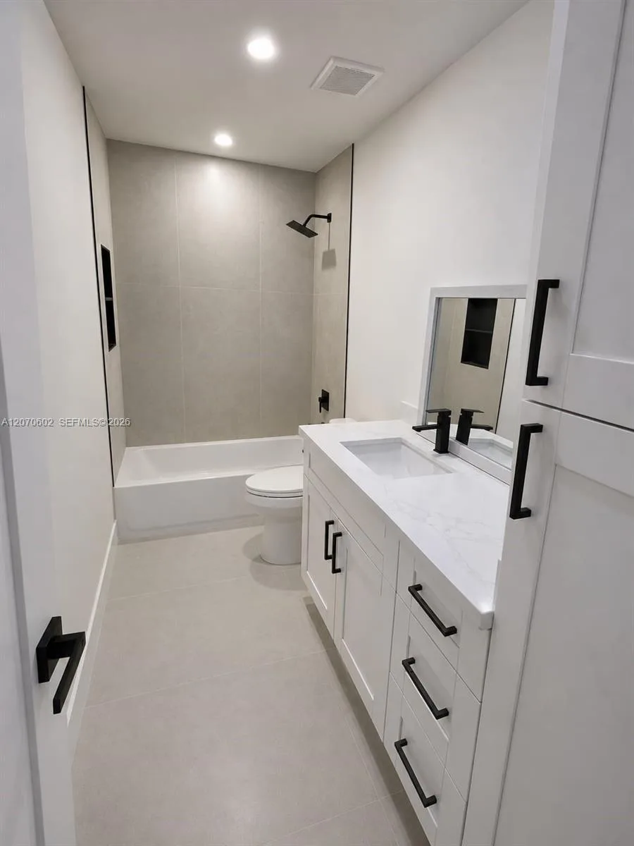 2910 NW 175th St, Miami Gardens, FL 33056 photo 9