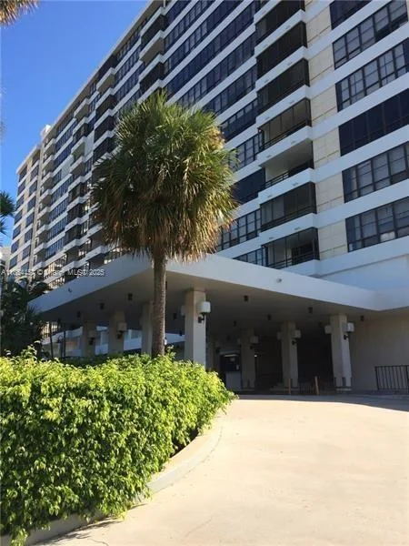 500 Three Islands Blvd # 521, Hallandale Beach, FL 33009