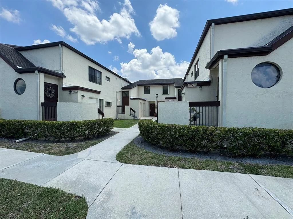 11318 Taft Street, Pembroke Pines, FL 33026