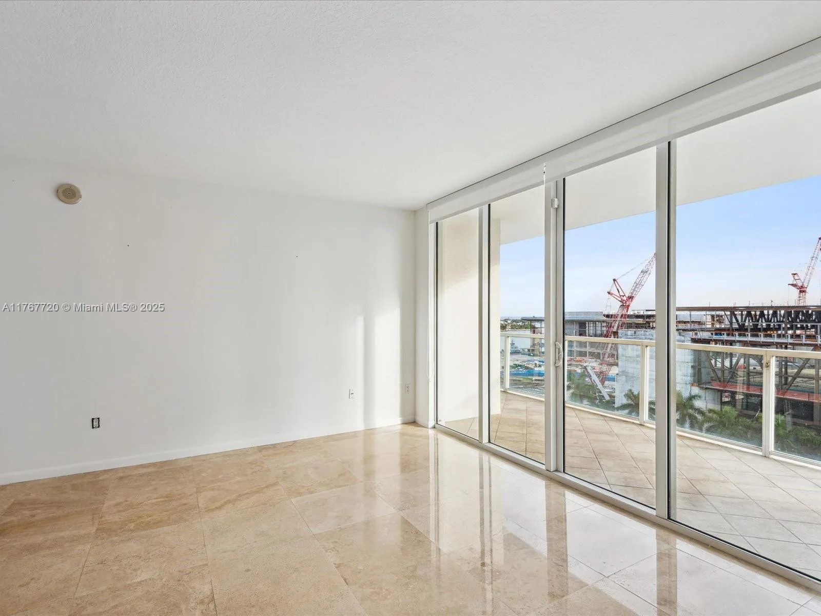 Port Condo – photo 19