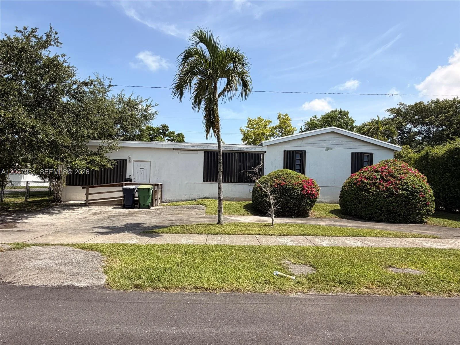 8371 SW 27th Ter, Miami, FL 33155
