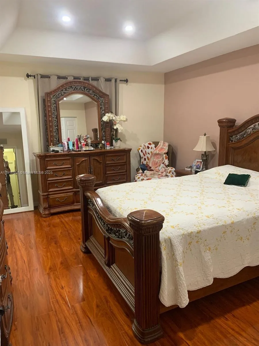 462 SE 23rd Dr, Homestead, FL 33033 photo 5