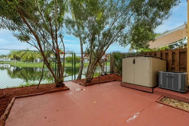 10806 SW 240th Ln, Homestead, FL 33032 photo 3