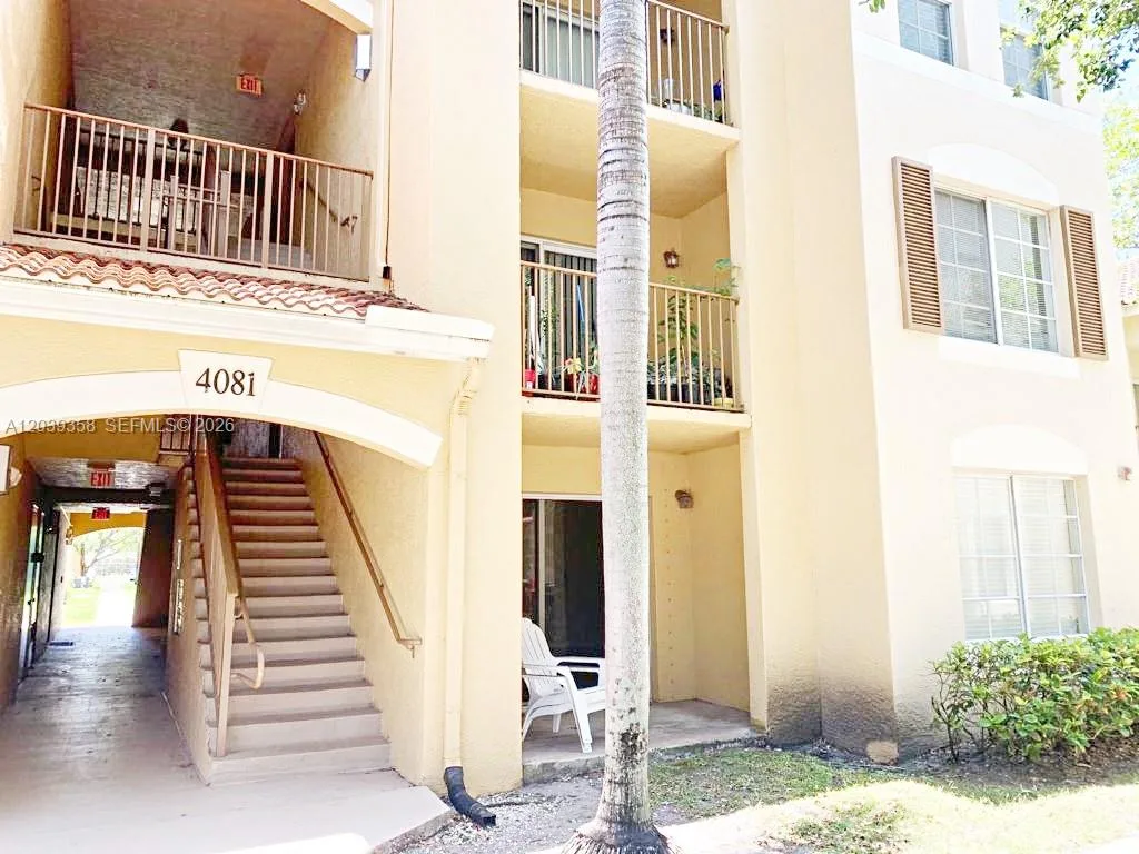 4081 San Marino Blvd # 206, West Palm Beach, FL 33409