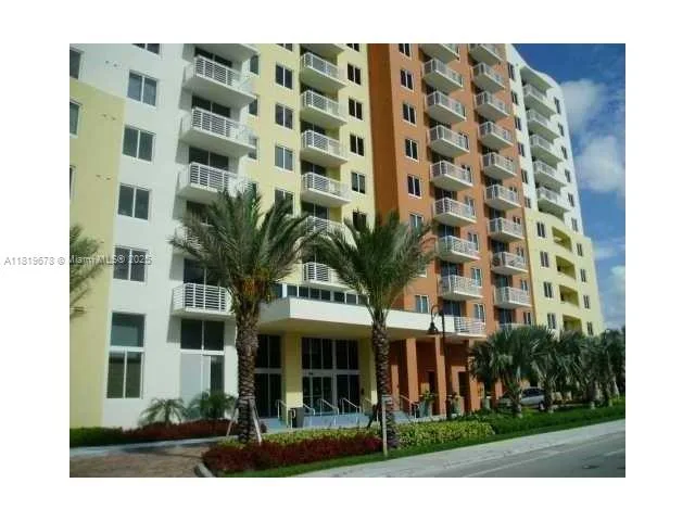 2775 NE 187th St # 407, Aventura, FL 33180