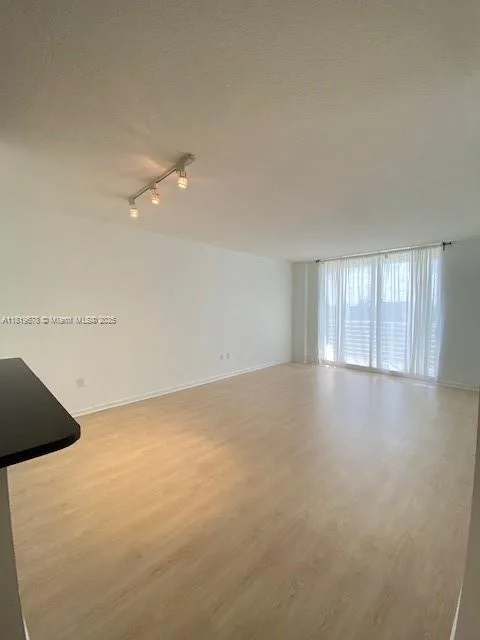 2775 NE 187th St # 407, Aventura, FL 33180 photo 10