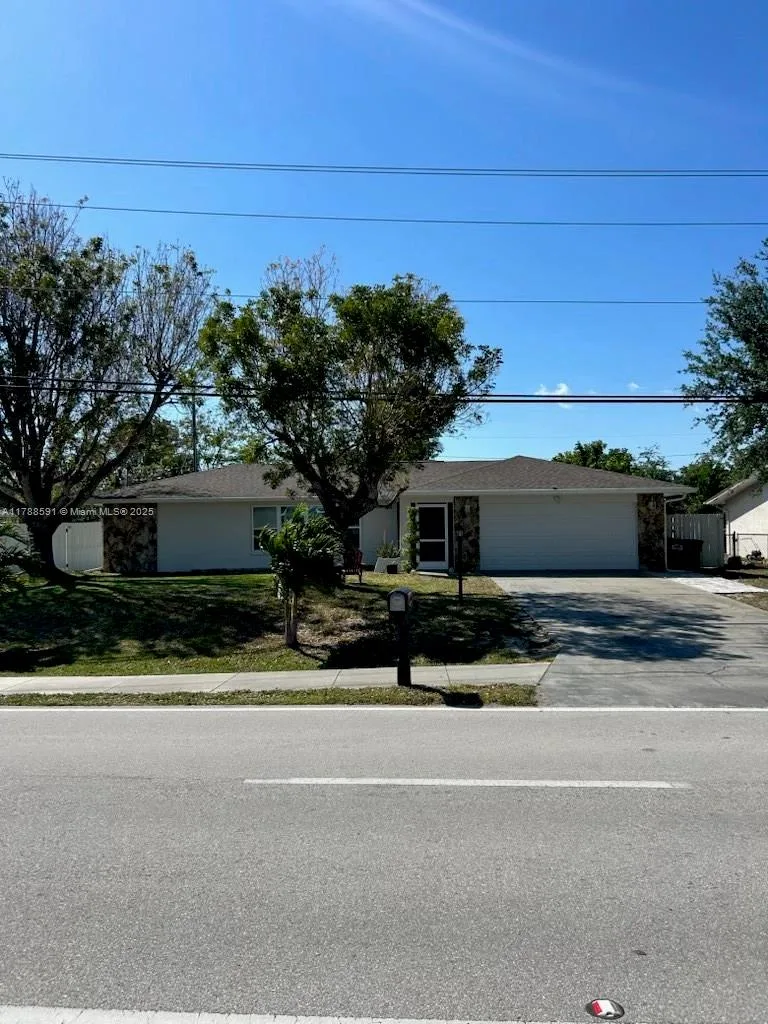 4020 Country Club # 0, Cape Coral, FL 33904
