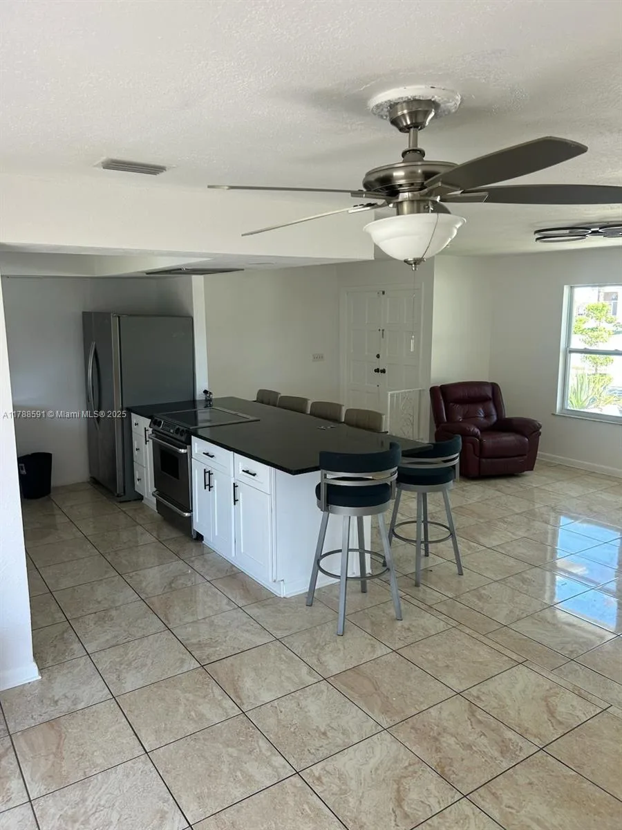 4020 Country Club # 0, Cape Coral, FL 33904 photo 3