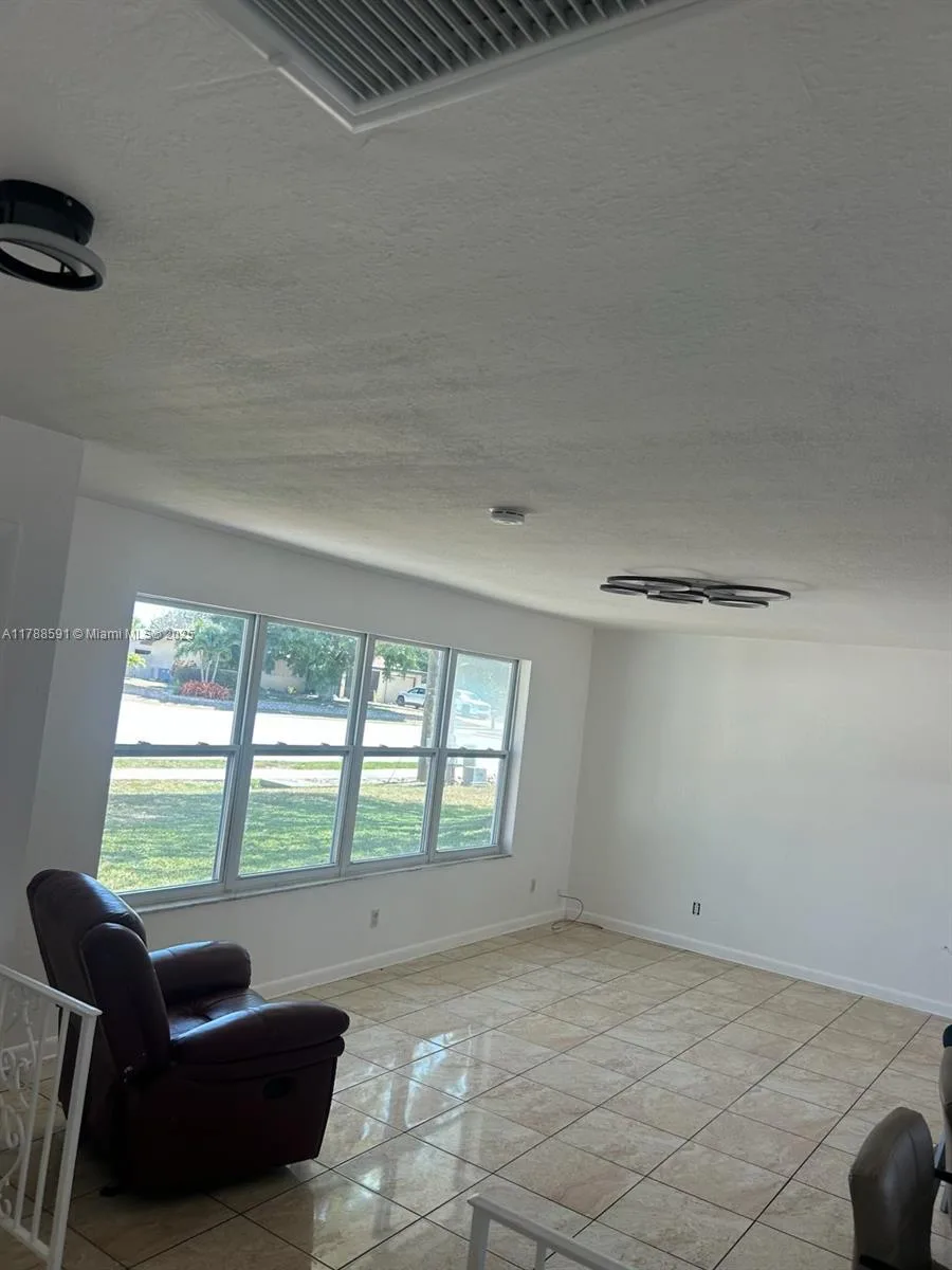 4020 Country Club # 0, Cape Coral, FL 33904 photo 5